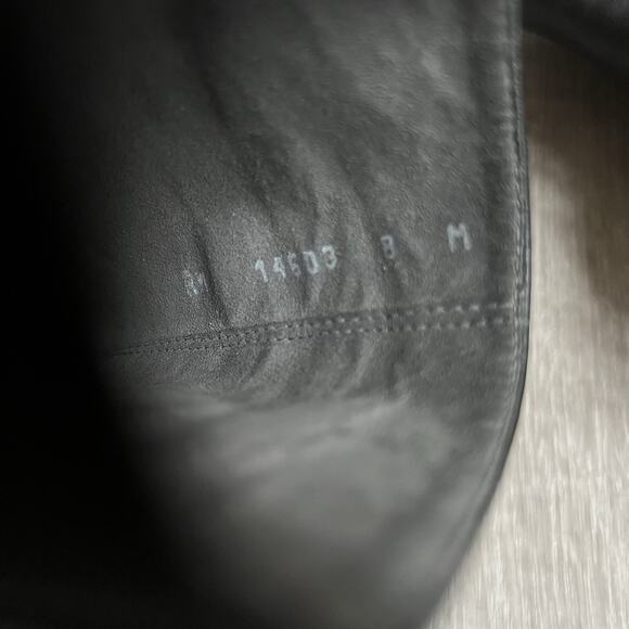 Stuart Weitzman Hereitis Black Nappa Leather Peep Toe Booties Sz 8 - Picture 10 of 10